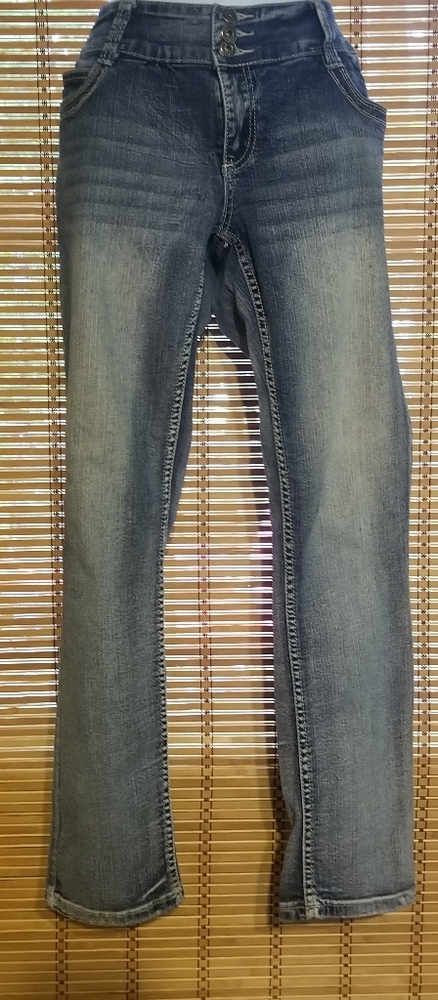 ANGEL JEANS - Picture 7 of 9